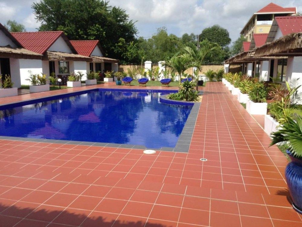 French Garden Resort Sihanoukville Exterior foto